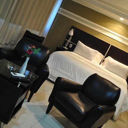 Pinheiro Palace Hotel ريو برانكو المظهر الخارجي الصورة