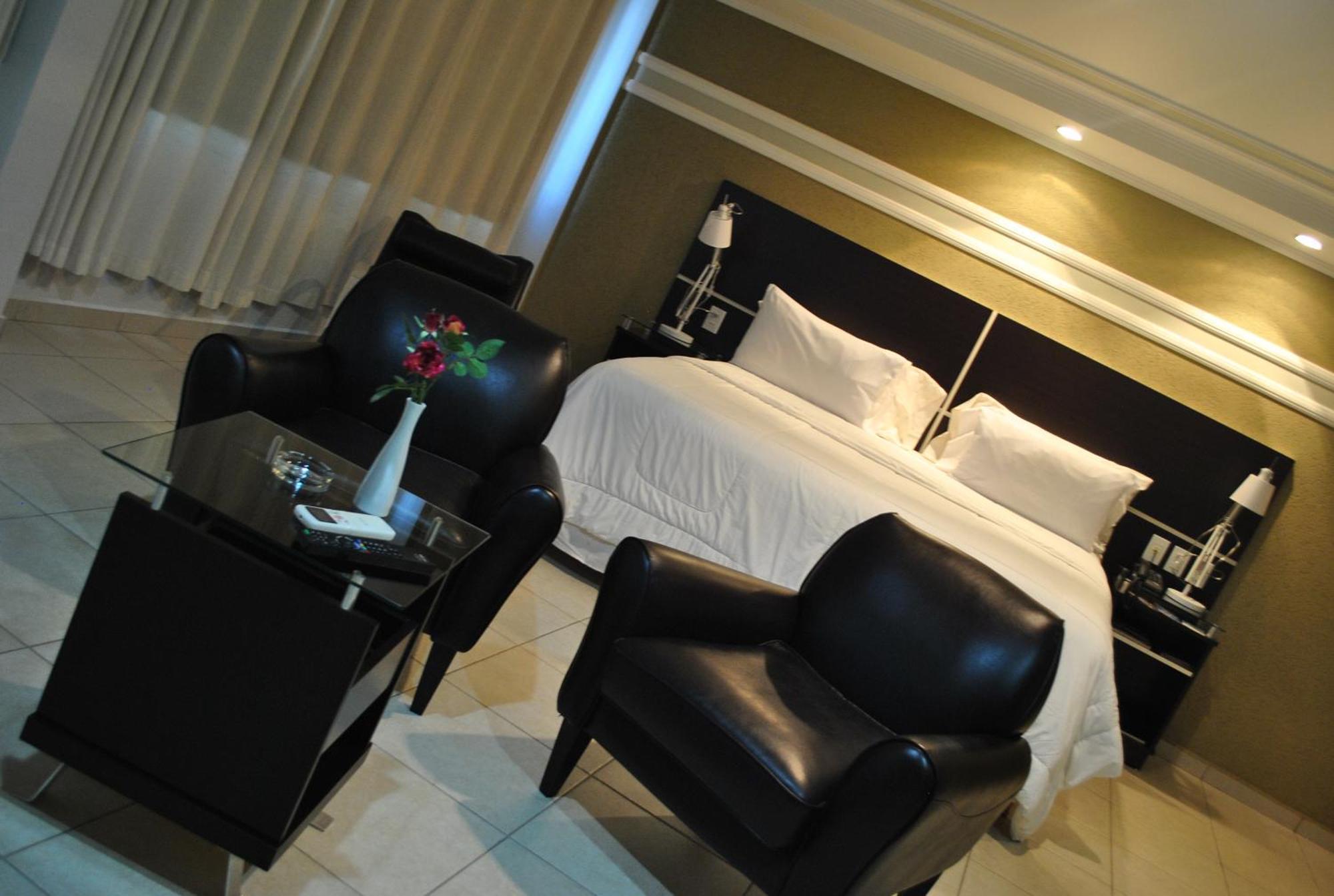 Pinheiro Palace Hotel ريو برانكو المظهر الخارجي الصورة